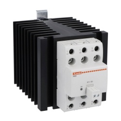 Lovato HS2C6HV060D024 Solid state relay complete with heatsink, three-phase (2 controlled), 60A, 4...32VDC