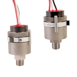 Omega PSW-525 Miniature Pressure Switch with Relay/Alarm