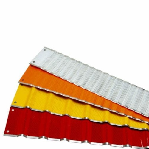 3M 7010390105 - 3M Diamond Grade™ Delineator HIS4040S Yellow, 40cm x 40cm, 25 per package
