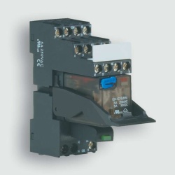 Lutze 770541 - DC-Relay-Interface, 2 CO contact / DPDT, pluggable, AC/DC 250 V, 7 A, 1750 VA, Screw terminal, contact material: AgNi